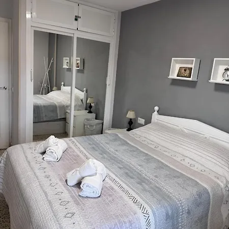 Cozy In Prime Location - Appartamento *