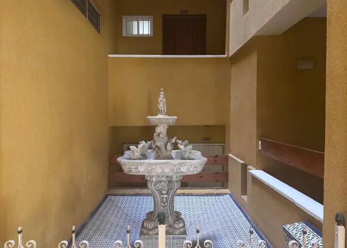 Apartment Cozy In Prime Location - *