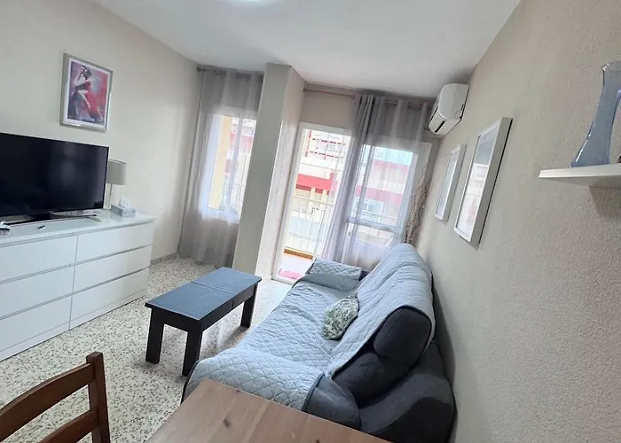 Apartment Cozy In Prime Location - *