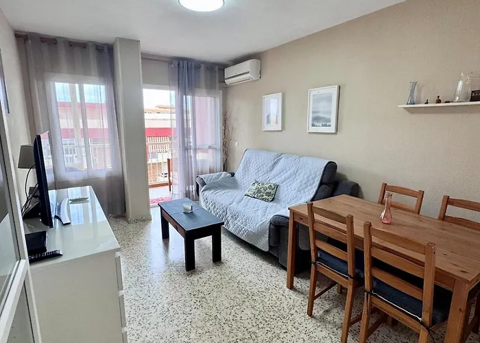 Apartment Cozy In Prime Location - *